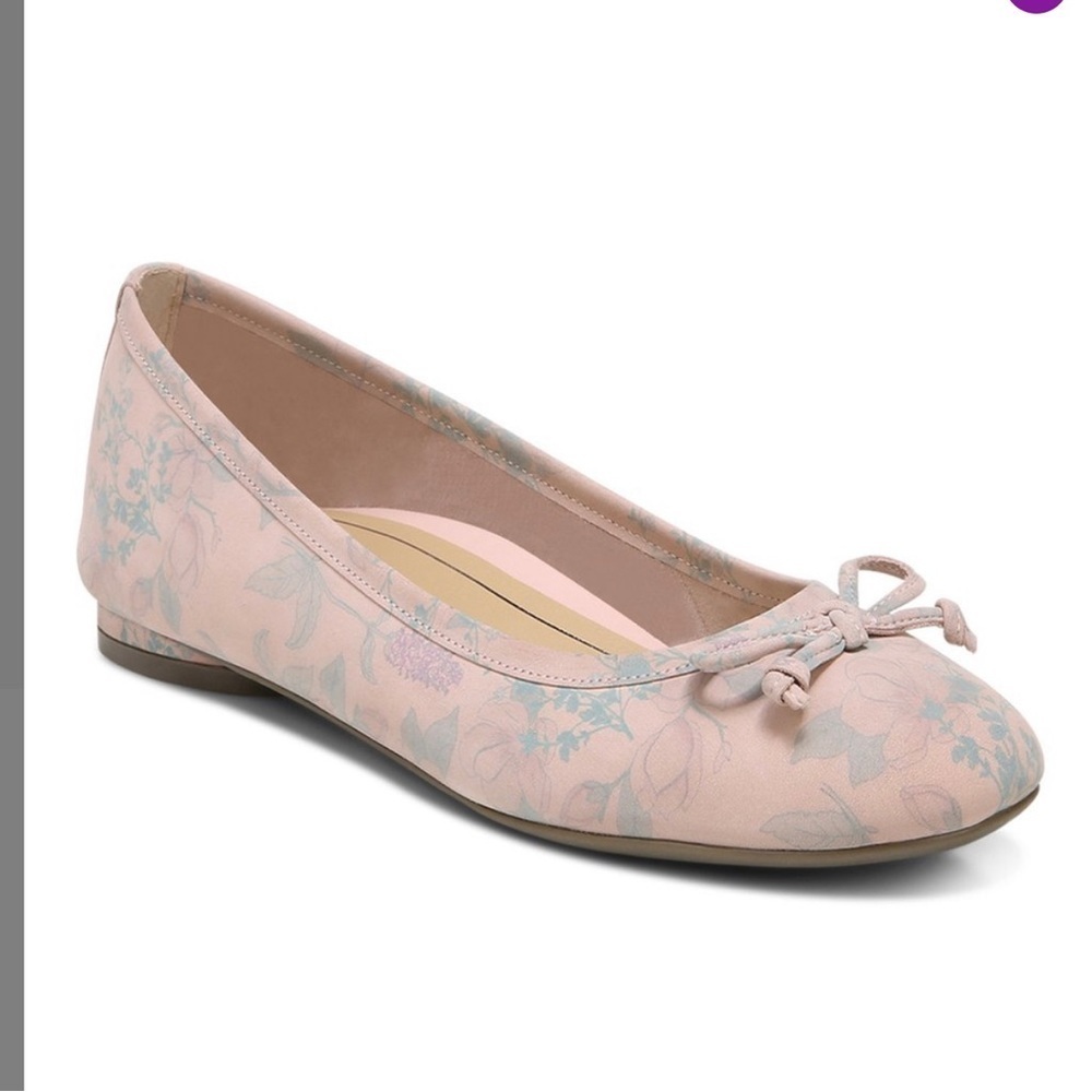 Vionic Callisto‎ Leather Ballet Flat Peach Floral Sz 9
